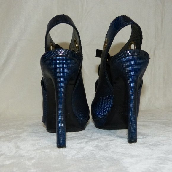 EDMUNDO CASTILLO BLUE LEATHER HEELS SZ 35.5 - Picture 10 of 11